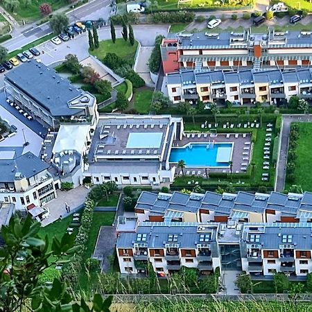 Garda Lake Aloha Apartments توربولي المظهر الخارجي الصورة